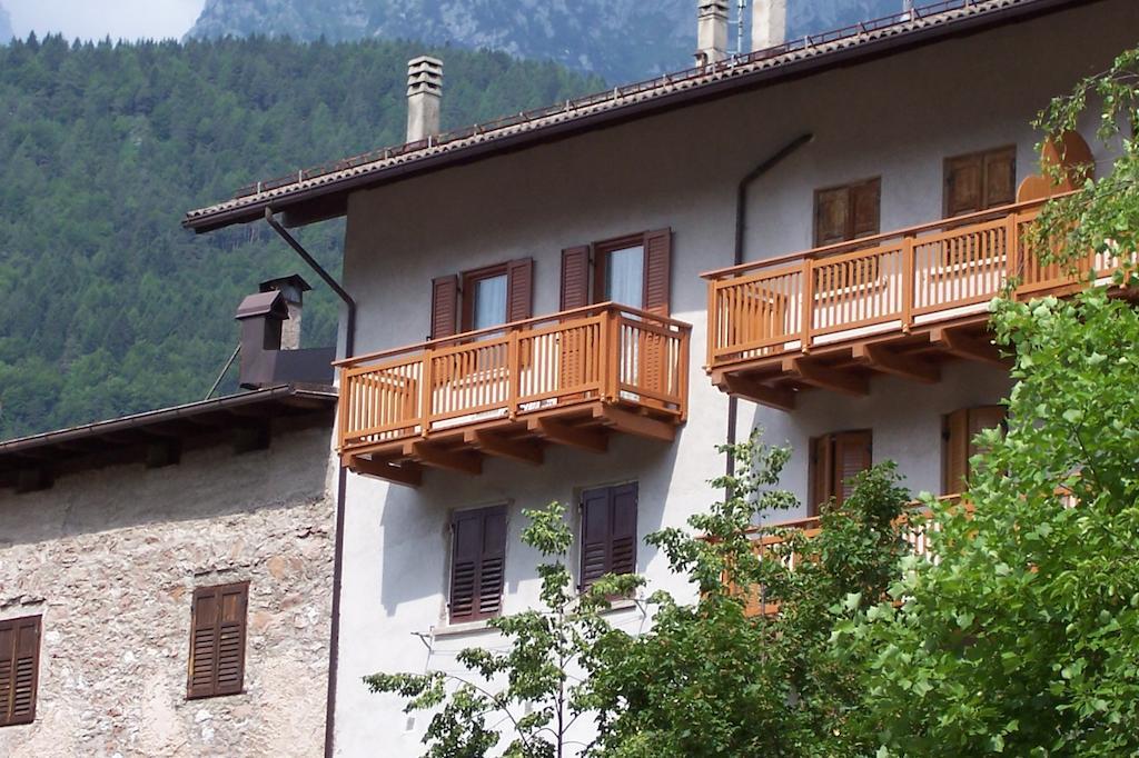Casa Rondine Apartment Molveno Exterior foto